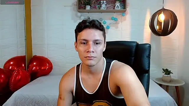 Zayn clausen online show from April 15, 5:09 pm