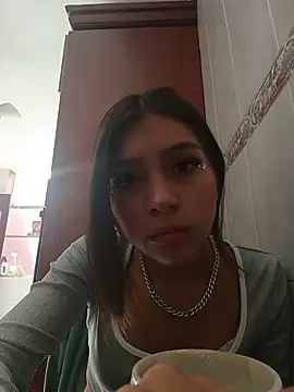 LiaRivers online show from May 25, 7:31 pm