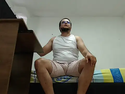 Masterboy00 online show from April 17, 1:58 pm