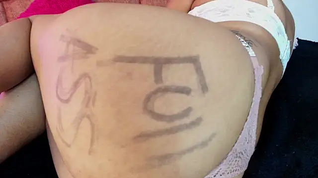 Mia Nasty Dirty online show from April 12, 8:25 pm