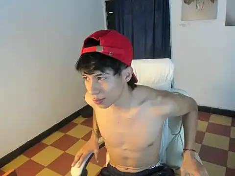 orrduz06 online show from April 13, 1:55 am