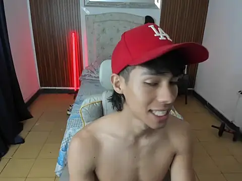 orrduz06 online show from April 16, 1:50 am