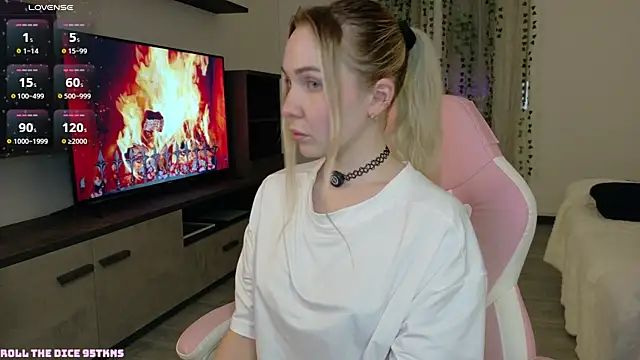 xxYourHoney online show from April 10, 11:42 pm