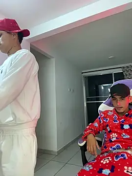 sintabusexo01 online show from April 13, 4:51 am