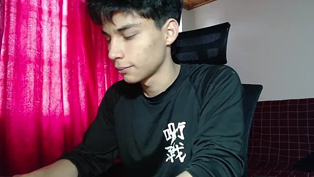 Snapshot of Marck-Pro chatting on June 26, 4:00 pm Marck-Pro online show from June 26, 4:00 pm