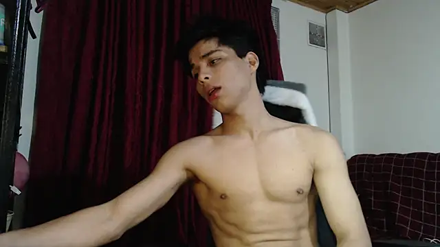 Snapshot of Marck-Pro chatting on July 8, 3:00 am Marck-Pro online show from July 8, 3:00 am