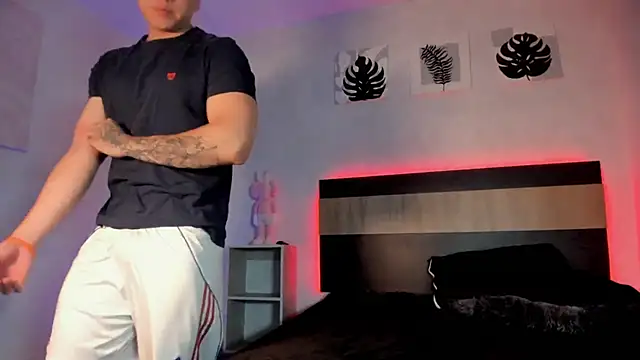 kai lana online show from April 16, 2:34 am