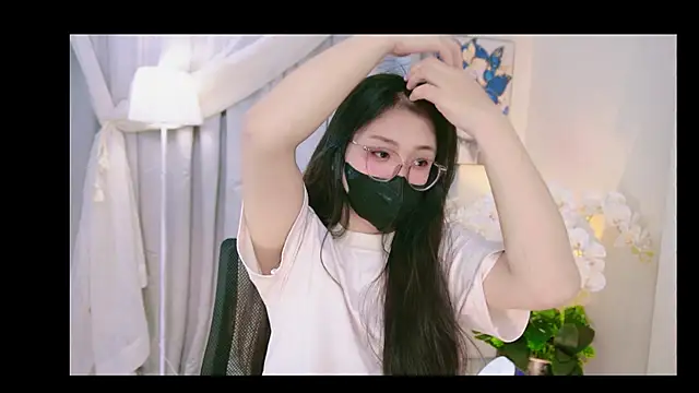 Chan Chann online show from May 1, 5:06 pm