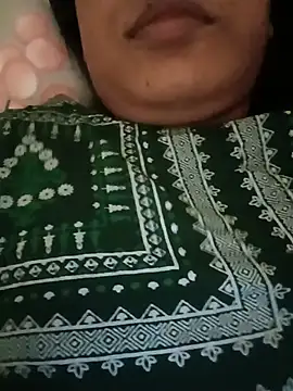 dearmona00 online show from May 14, 8:54 am