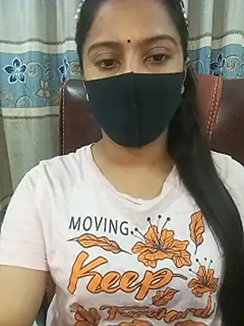 zareen approach online show from May 11, 4:26 pm