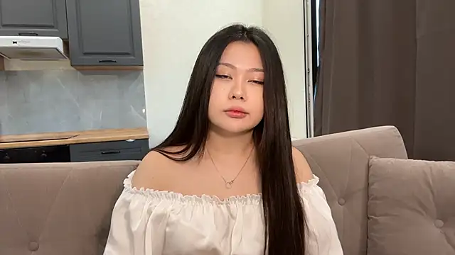 Eva Jess  online show from April 14, 9:59 am