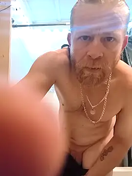 2hot2fun online show from April 10, 12:10 pm