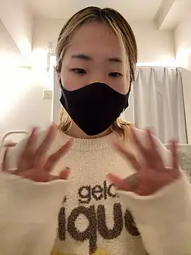 MITUKI0707 online show from April 16, 1:01 pm