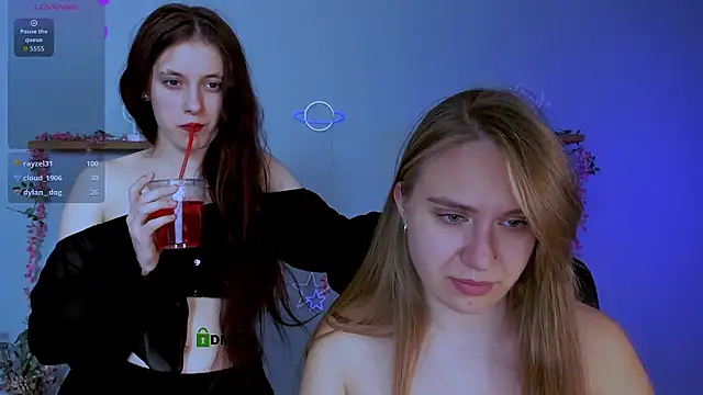 hanna dream0 online show from May 3, 10:49 pm