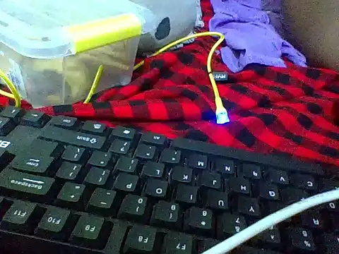 Juicy-berrry online show from April 13, 7:08 pm