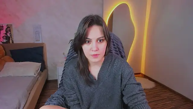 www Lily online show from April 15, 1:29 pm