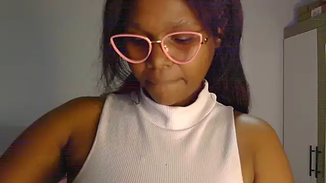 Snapshot of Darrkdeeva669 chatting on July 2, 4:13 pm Darrkdeeva669 online show from July 2, 4:13 pm