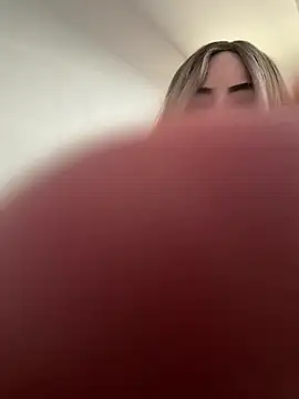 Frankie32x online show from June 9, 7:03 pm