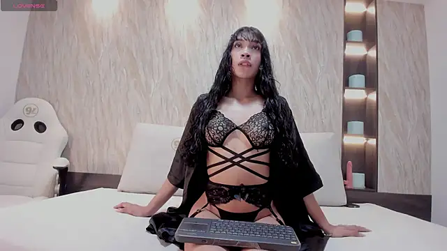 nara black  online show from April 14, 11:49 am