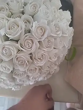 Maryo69v8 online show from April 10, 4:33 pm