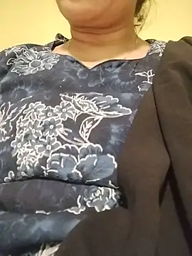 Snapshot of Monika_telugu_queen chatting on June 1, 8:32 pm Monika telugu queen online show from June 1, 8:32 pm