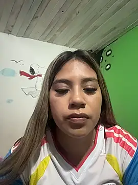 Kimmiebellarie online show from June 27, 10:59 pm