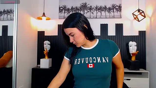 rosaleia  online show from April 16, 8:20 pm