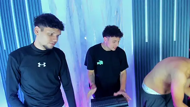 The King Swit online show from April 13, 8:47 pm