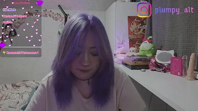 Snapshot of plumpy_girl chatting on May 1, 5:28 pm plumpy girl online show from May 1, 5:28 pm