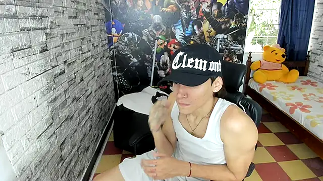 sebas jusa online show from July 18, 1:04 pm