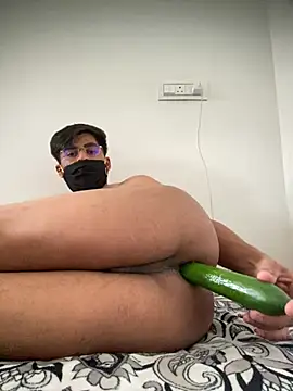 Snapshot of TejasPatel24 chatting on July 4, 6:08 am TejasPatel24 online show from July 4, 6:08 am