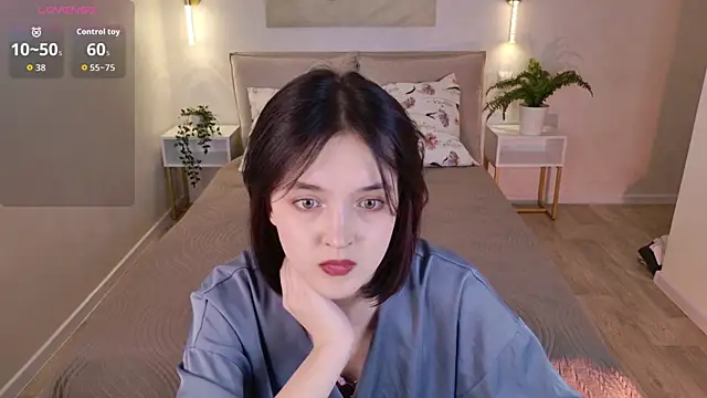  luny  online show from April 12, 2:44 pm