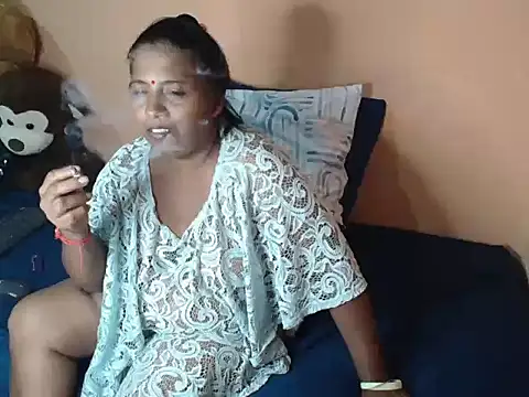  IndianDiamond4u  online show from April 15, 7:32 pm