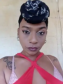 Snapshot of MissyLoveCreator chatting on June 8, 6:58 am MissyLoveCreator online show from June 8, 6:58 am