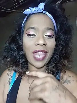 Snapshot of MissyLoveCreator chatting on July 8, 1:59 pm MissyLoveCreator online show from July 8, 1:59 pm