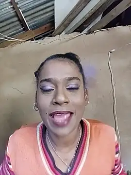 Snapshot of MissyLoveCreator chatting on July 18, 10:41 am MissyLoveCreator online show from July 18, 10:41 am