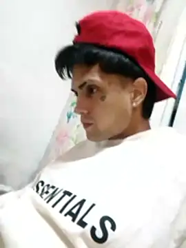 CubaxxxPeneGrande online show from April 14, 8:04 pm