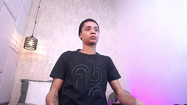 Axel marcus online show from April 20, 8:10 pm
