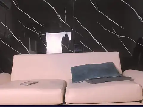 ChristopheRivera online show from July 18, 9:40 pm