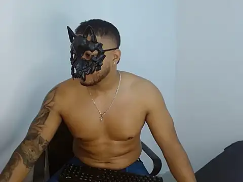 Joshuadanielss online show from April 18, 12:25 am