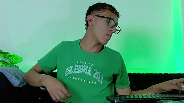 Damian nix online show from April 14, 5:24 am