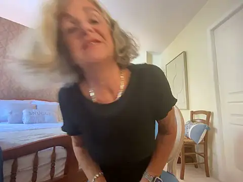 NaughtyMonicaUK online show from April 17, 3:59 pm