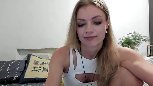 Severina7 online show from July 8, 8:13 pm