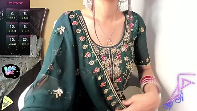 Abigail Ab online show from March 11, 4:51 pm