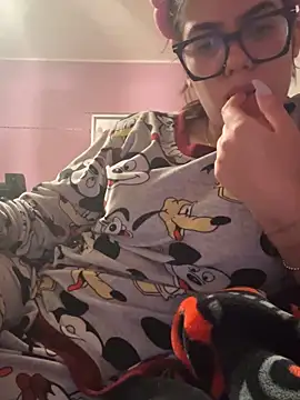 Sofialapazzerella online show from May 10, 7:19 pm