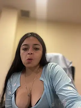 Selene  Ferrer online show from June 12, 1:43 pm
