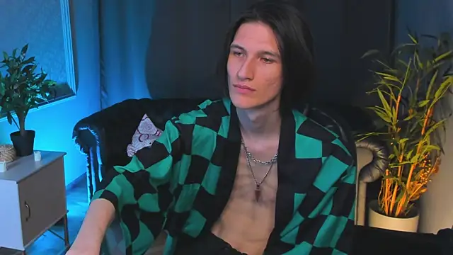 Klaude Jam online show from April 13, 6:24 pm