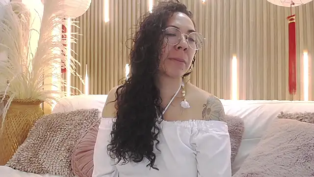 Velvet Curly online show from June 29, 12:38 pm