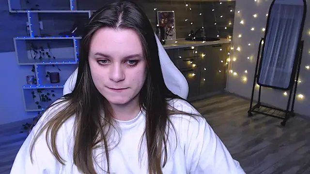 sofiarayan online show from April 17, 6:11 pm