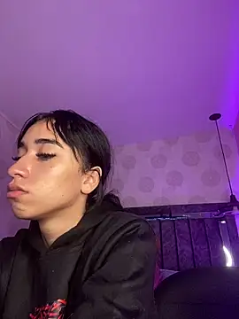 Alahia pink  online show from April 18, 3:54 am